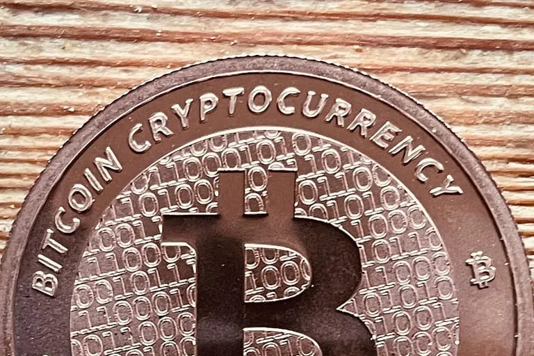 Illustration de la cryptomonnaie et du Bitcoin